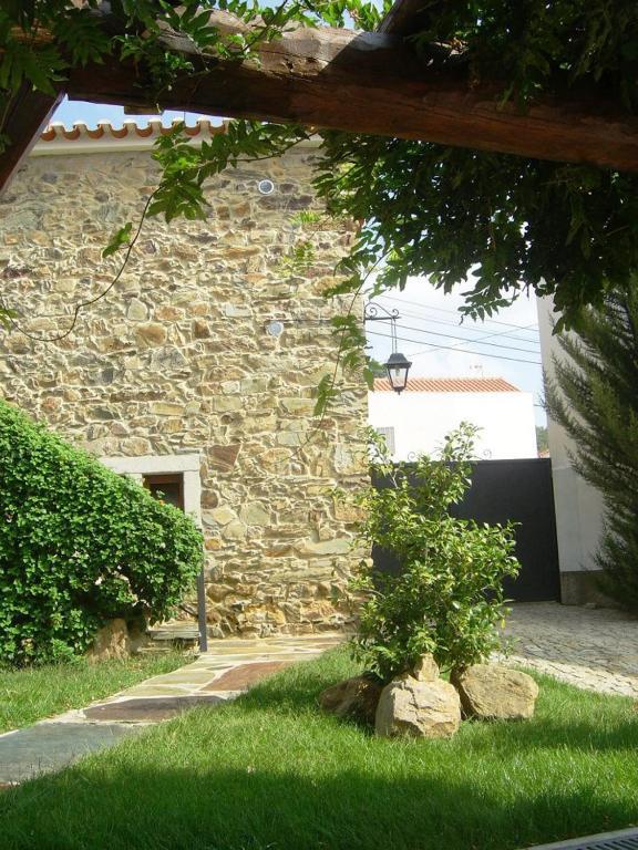 Casa Santa Catarina Hotel Penha Garcia Buitenkant foto